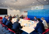 Gipfel „Wirtschaft & Arbeit im Dialog“ im Zeichen der Arbeitswelt der Zukunft