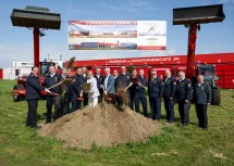 Spatenstich für das Containerterminal 3 im Feuerwehr- und Sicherheitszentrum Tulln.