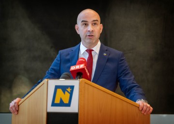 Bei einer Pressekonferenz in St. Pölten zog Landesrat Christoph Luisser eine Bilanz über den Corona-Hilfsfonds. 