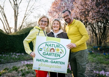 Landeshauptfrau Johanna Mikl-Leitner, Schaugärtnerin Uschi Weber (Schaugarten „Rainbow’s End“) und „Natur im Garten“ Biogärtner Karl Ploberger.