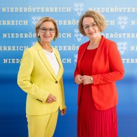 LH Mikl-Leitner und LR Teschl-Hofmeister zum Weltlehrertag am 5. Oktober