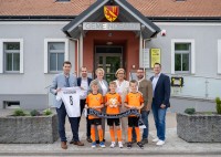 LH Mikl-Leitner: Moderne Sportinfrastruktur für Sportverein Sitzendorf