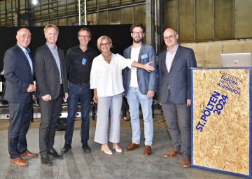 Vizebürgermeister Matthias Adl, Michael Duscher, Rudolf Scheuvens, Landeshauptfrau Johanna Mikl-Leitner, Jakob Redl und Thomas Karl (v.l.n.r)