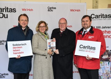 Festakt anlässlich 100 Jahre Caritas der Diözese St. Pölten: Bürgermeister Matthias Stadler, Landeshauptfrau Johanna Mikl-Leitner, Diözesanbischof Alois Schwarz und Caritas-Direktor Hannes Ziselsberger (v.l.n.r.)