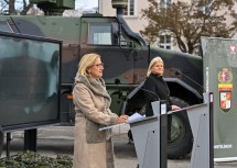 Landeshauptfrau Johanna Mikl-Leitner und Bundesministerin Klaudia Tanner verkündeten den Neubau der Kaserne in Mistelbach.