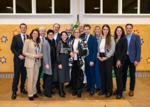 Auch die Leiterinnen und Leiter der anderen Lilienfelder Schulen nahmen an der Eröffnungs- und Weihnachtsfeier der Volksschule teil.