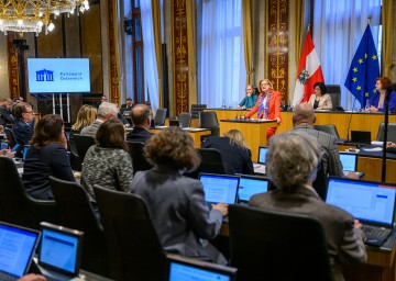 Landeshauptfrau Johanna Mikl-Leitner bei ihrer Rede im Bundesrat.