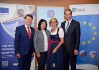 Festakt des Auslandsösterreicher-Weltbundes im Landtagssaal Festakt des Auslandsösterreicher-Weltbundes im Landtagssaal