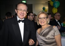 St. Pöltens Bürgermeister Matthias Stadler und Landeshauptfrau Johanna Mikl-Leitner