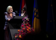 Landeshauptfrau Johanna Mikl-Leitner stelle bei ihrer Festrede beim Empfang zum Landesfeiertag im Festspielhaus St. Pölten Kinder und Familien in den Mittelpunkt.