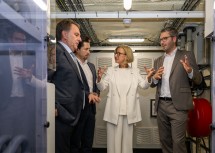 Betriebsbesichtigung beim Batterie-Pionier CellCube Energy Storage im Industriezentrum NÖ-Süd.