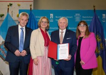 Neujahrsempfang der Stadtgemeinde Neunkirchen mit LAbg. Hermann Hauer, Landeshauptfrau Johanna Mikl-Leitner, Bürgermeister a. D. Herbert Osterbauer und Bürgermeisterin Klaudia Osztovics (v.l.n.r.)