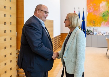 LH Mikl-Leitner empfängt neue Zentralbehindertenvertrauensperson der NÖ Gesundheits- und Pflegezentren
