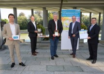 Projekt Wieselburg (von links): VCÖ-Sprecher Christian Gratzer, Regionalmanager Christof Hermann (ÖBB-Personenverkehr AG), Bürgermeister Josef Leitner (Wieselburg), LH-Stellvertreter Stephan Pernkopf und Landesrat Ludwig Schleritzko.