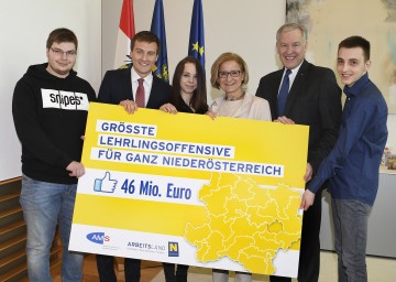 Landeshauptfrau Johanna Mikl-Leitner, Landesrat Martin Eichtinger und AMS NÖ-Geschäftsführer Sven Hergovich: Gemeinsamer Kampf gegen den Fachkräftemangel