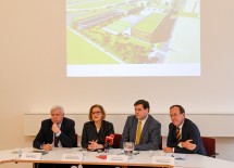 Bei der Präsentation des Projektes im Rathaus Baden. 