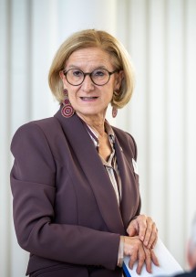 Landeshauptfrau Johanna Mikl-Leitner : „Arbeiten wir gemeinsam an einer Kultur, in der der Familie der Stellenwert zukommt, den sie sich verdient, denn sie ist das Herz unserer Gesellschaft.“