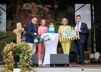 „Natur im Garten“ feiert großes Herbstfest und 15 Jahre DIE GARTEN TULLN „Natur im Garten“ feiert großes Herbstfest und 15 Jahre DIE GARTEN TULLN