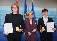 Zwei Lebensretter im Mittelpunkt einer Ehrenzeichen-Überreichung in St. Pölten