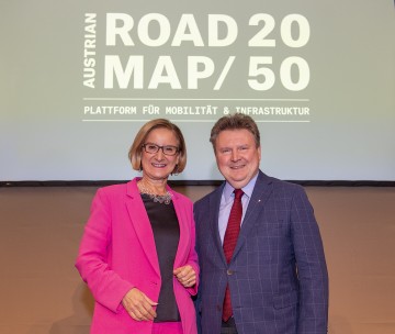 Symposium „Wirtschaftsmotor Ostregion“ im Palais NÖ: Landeshauptfrau Johanna Mikl-Leitner und Bürgermeister Michael Ludwig