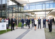 Österreichischer Museumstag an der Donau-Universität Krems mit Landeshauptfrau Johanna Mikl-Leitner (4.v.r.)