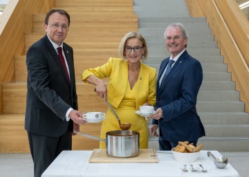 Niederösterreich feiert „40 Jahre Landeshauptstadt“
