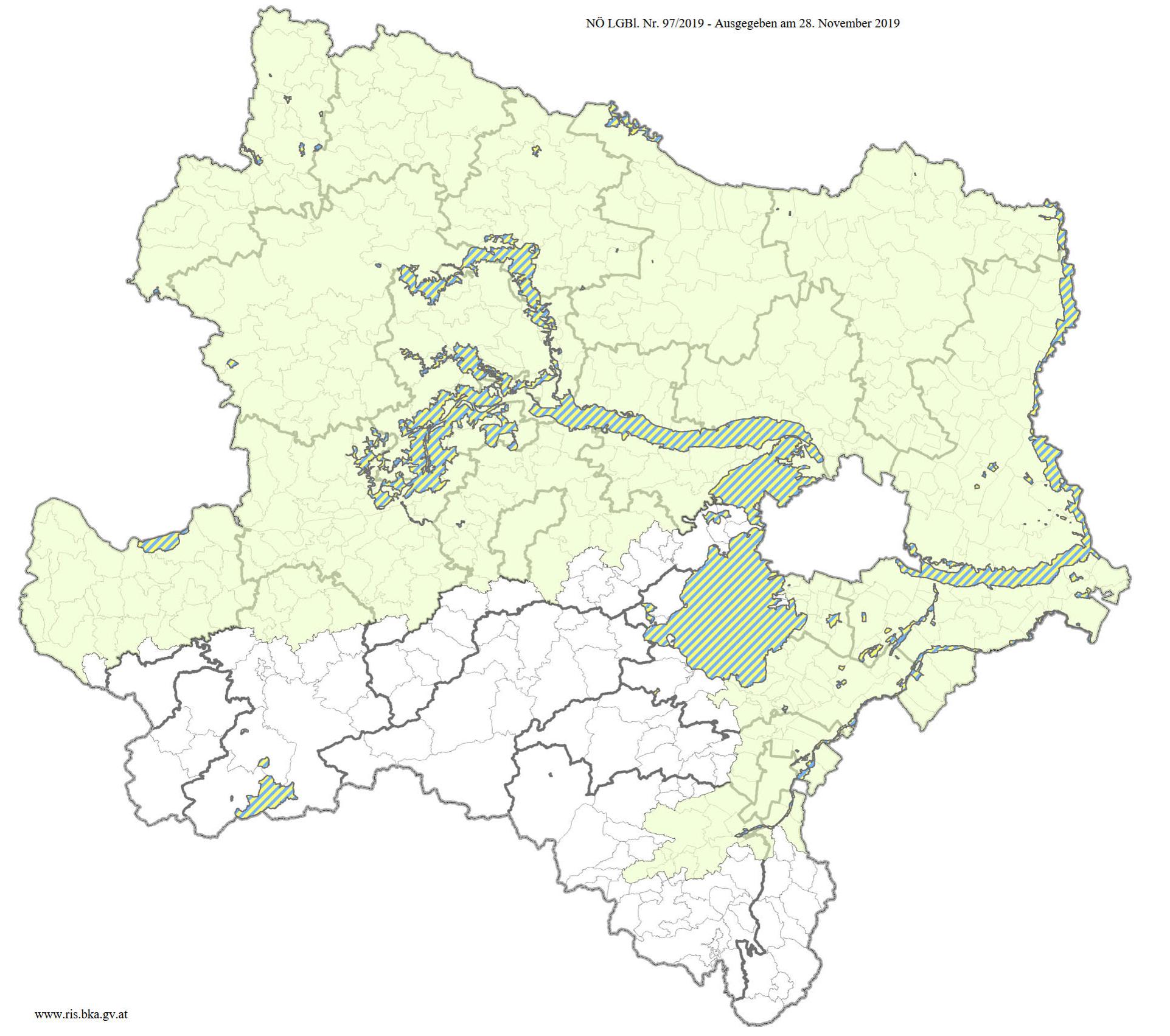 Geltungsbereich der NÖ Biber-Verordnung 2019 (grün) sowie Ausschlussflächen gemäß §1 Abs. 2 NÖ Biber-Verordnung 2019 (blau schraffiert)